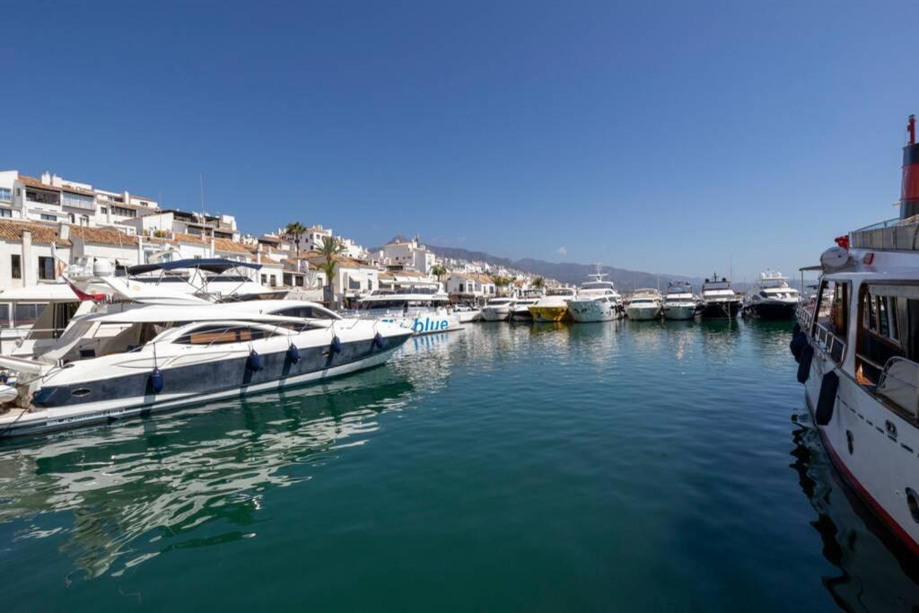 Puerto Banus Second Line, Luxury Apartement Marbella Eksteriør bilde