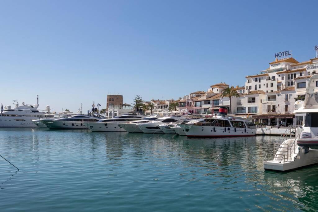 Puerto Banus Second Line, Luxury Apartement Marbella Eksteriør bilde